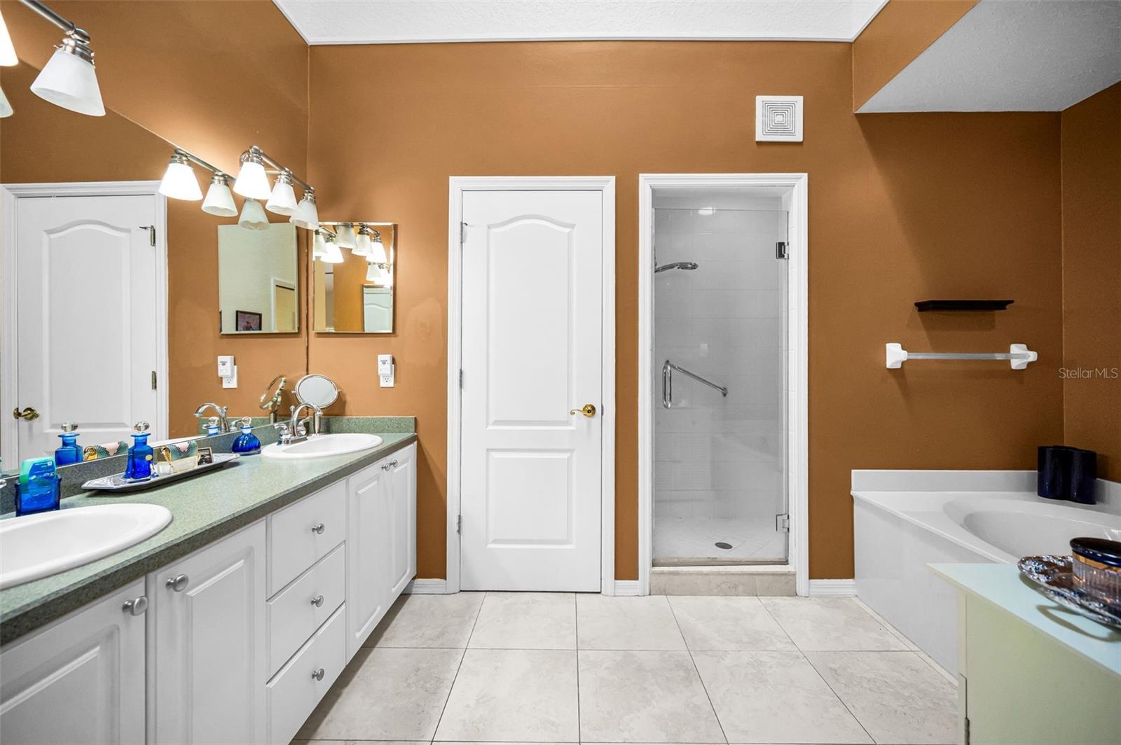 1185 ROYAL BLVD, PALM HARBOR, FL, 34684