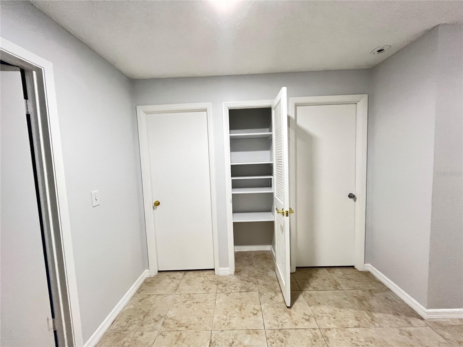 6 ROBINWOOD DR, LONGWOOD, FL, 32779