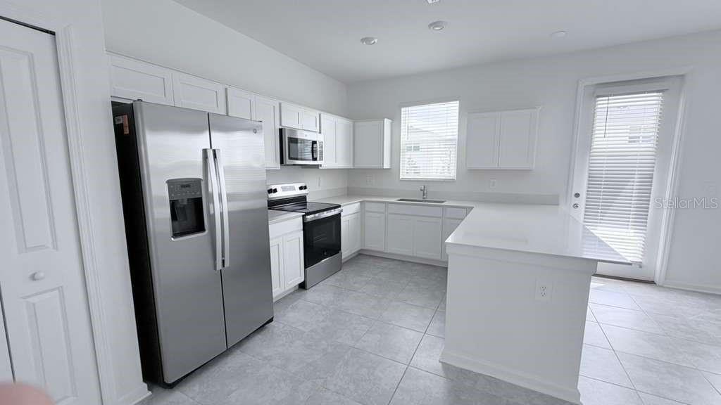 207 BOGEY DR, DAVENPORT, FL, 33896