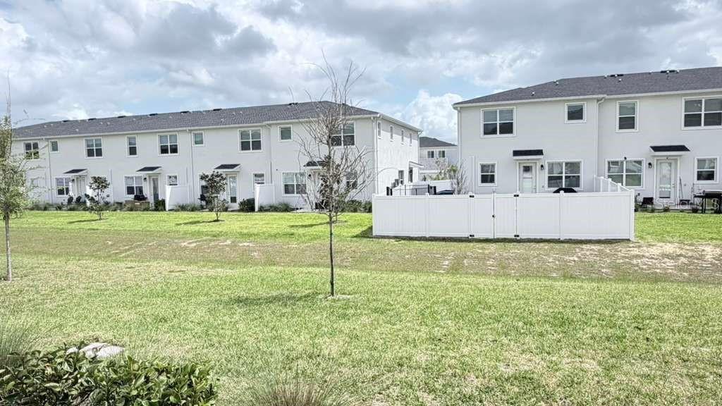 207 BOGEY DR, DAVENPORT, FL, 33896