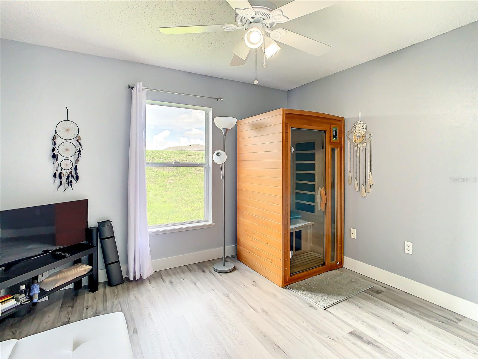 1109 UNION AVE, MASCOTTE, FL, 34753