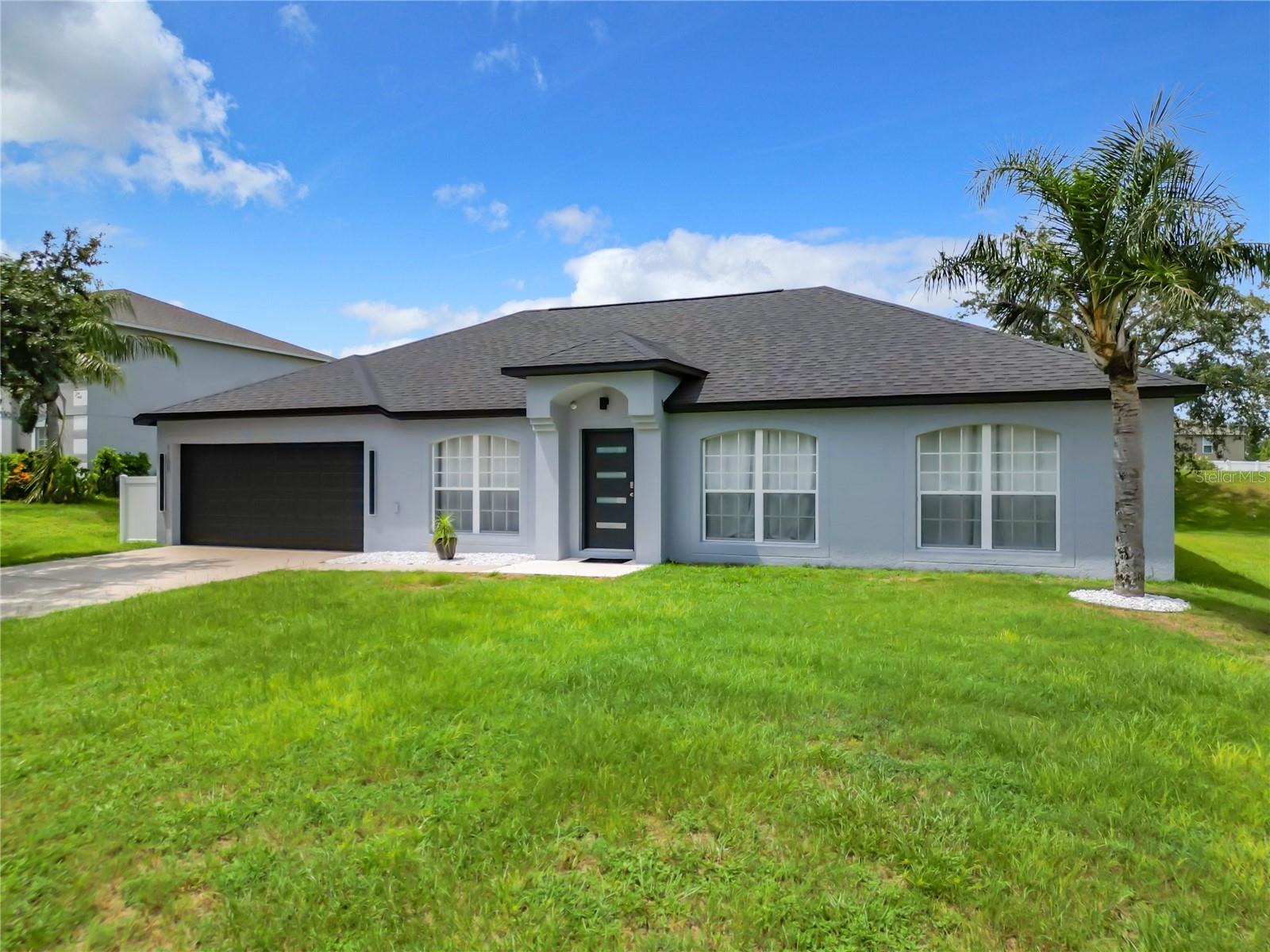 1109 UNION AVE, MASCOTTE, FL, 34753
