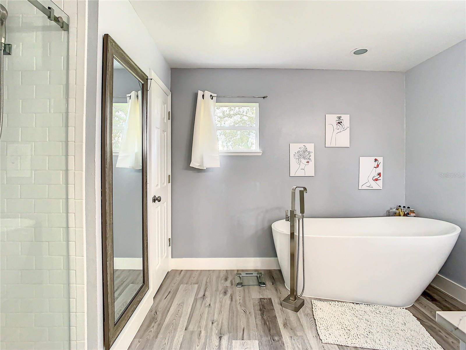 1109 UNION AVE, MASCOTTE, FL, 34753