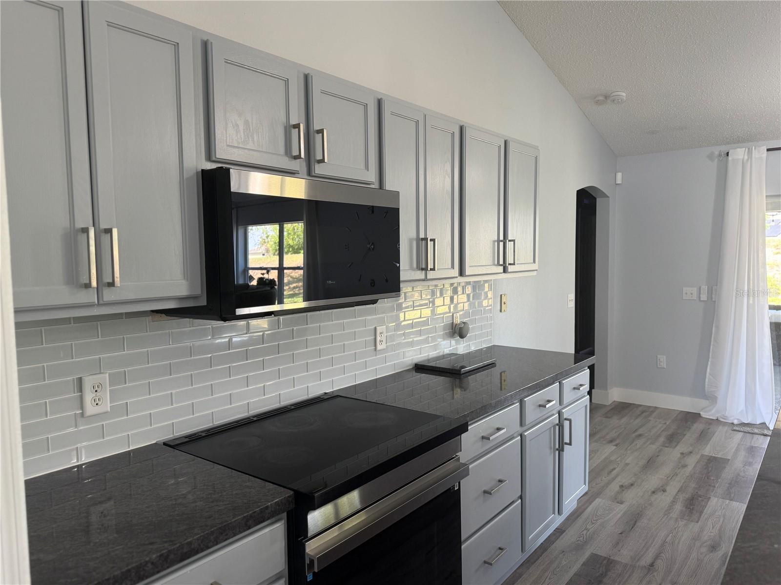 1109 UNION AVE, MASCOTTE, FL, 34753