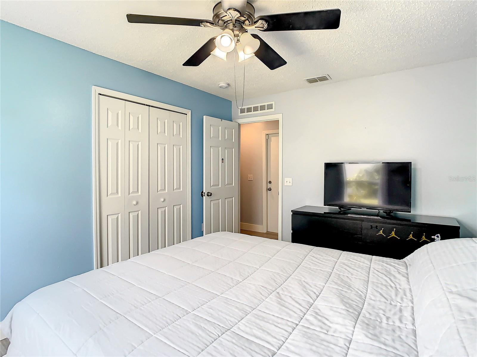 1109 UNION AVE, MASCOTTE, FL, 34753