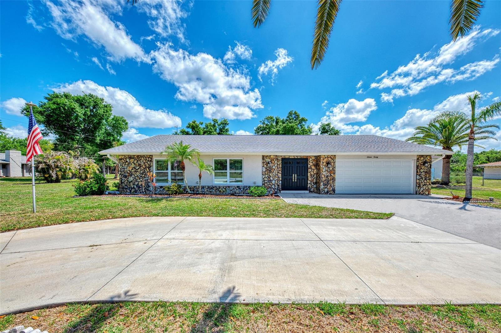 1620 MISSION VALLEY BLVD, NOKOMIS, FL, 34275