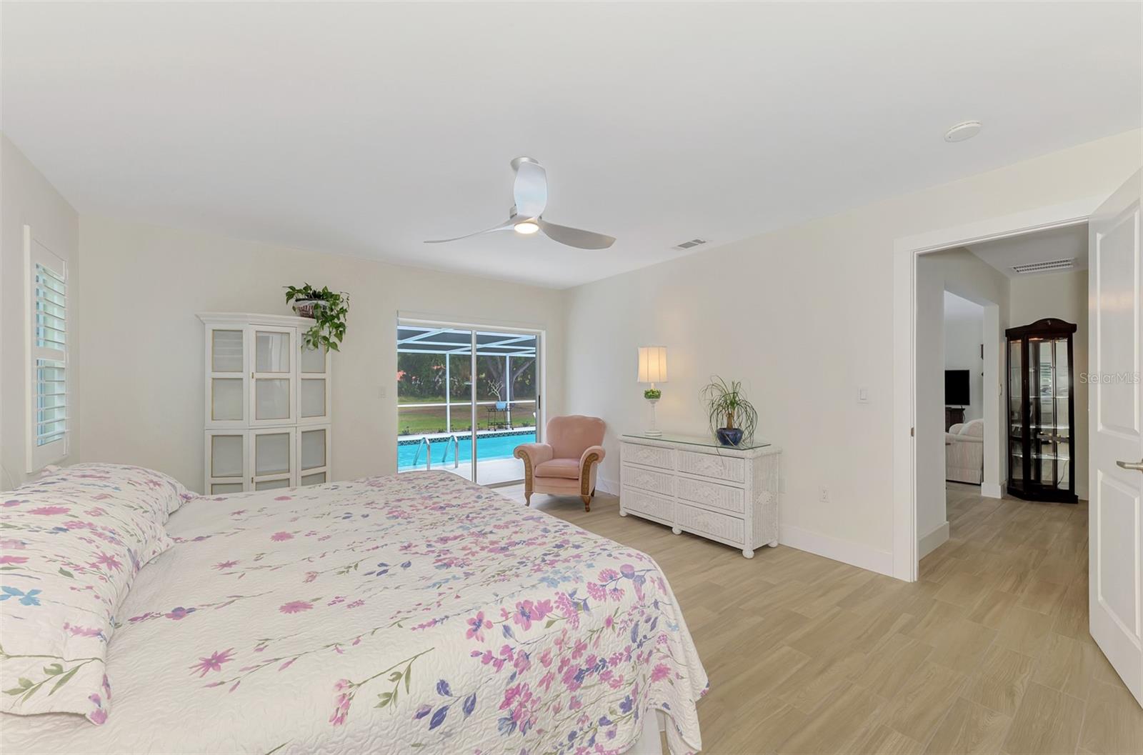 1620 MISSION VALLEY BLVD, NOKOMIS, FL, 34275