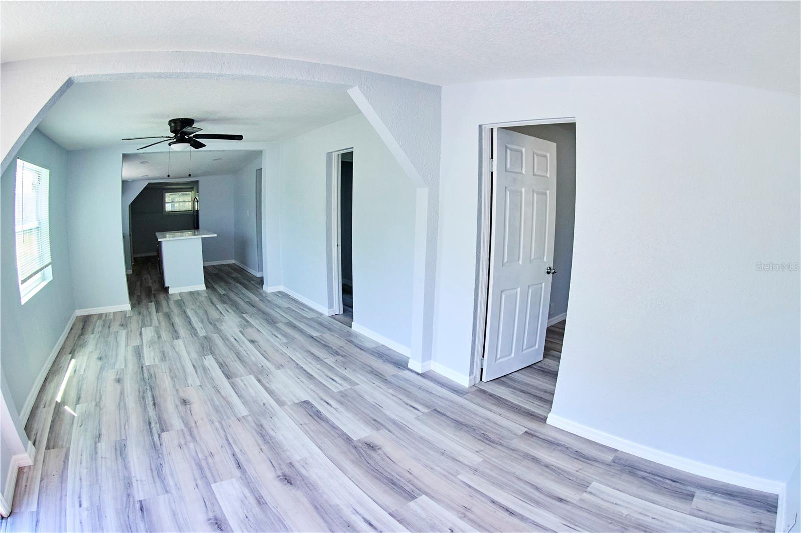 3917 E HANNA AVE, TAMPA, FL, 33610