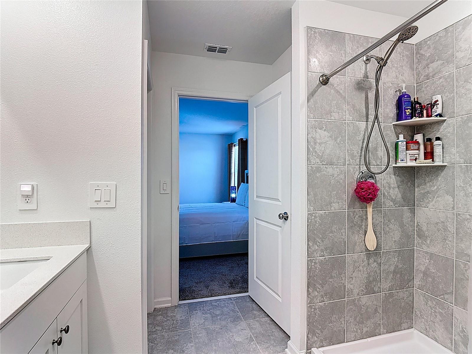 629 SAND PINE LN, HAINES CITY, FL, 33844