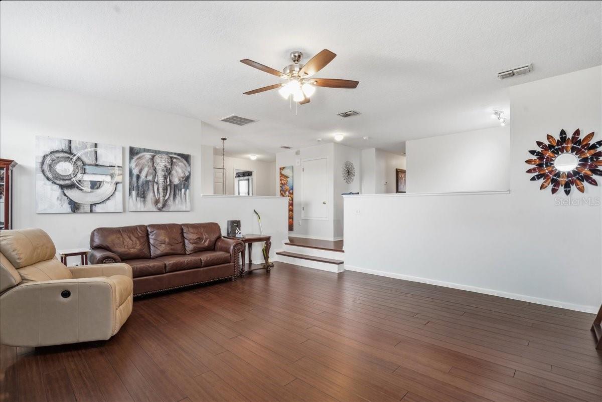 7860 ATWOOD DR, WESLEY CHAPEL, FL, 33545