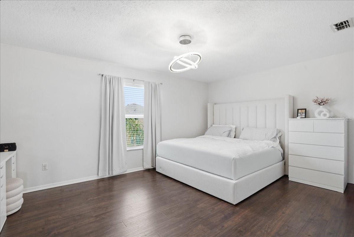 7860 ATWOOD DR, WESLEY CHAPEL, FL, 33545