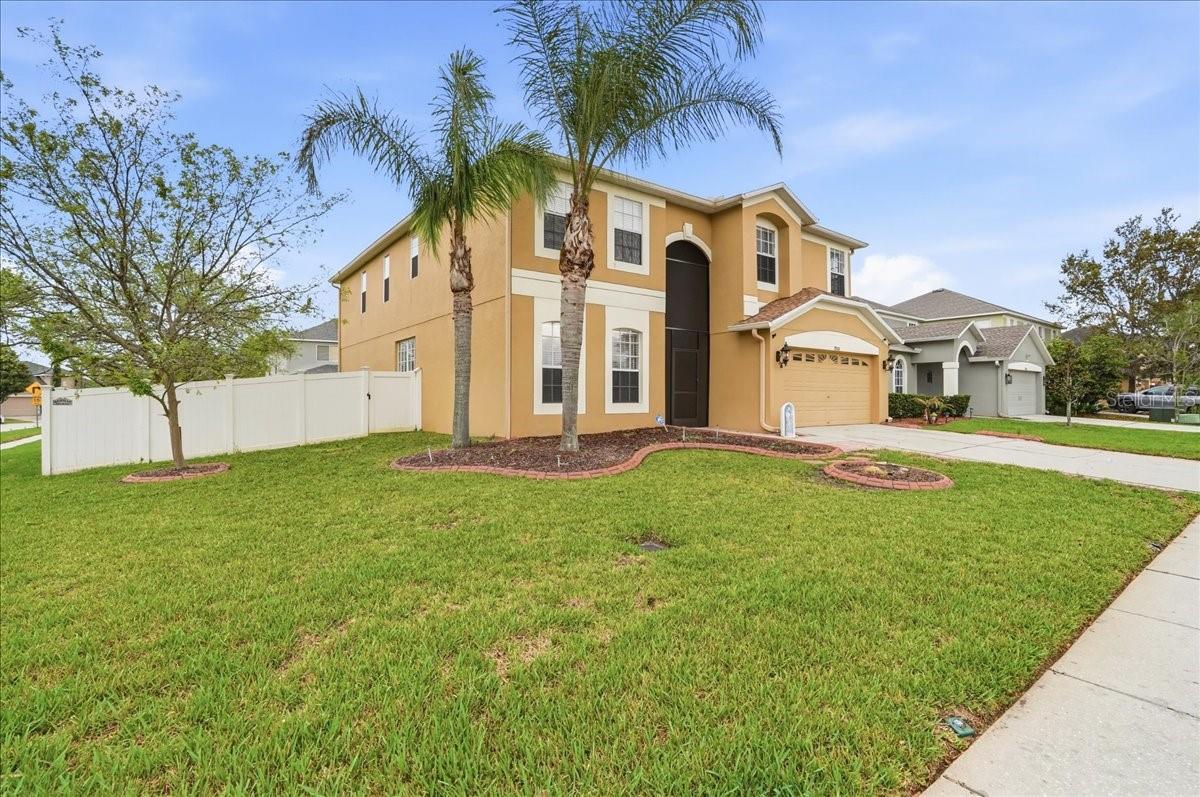 7860 ATWOOD DR, WESLEY CHAPEL, FL, 33545