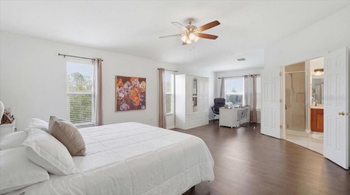 7860 ATWOOD DR, WESLEY CHAPEL, FL, 33545