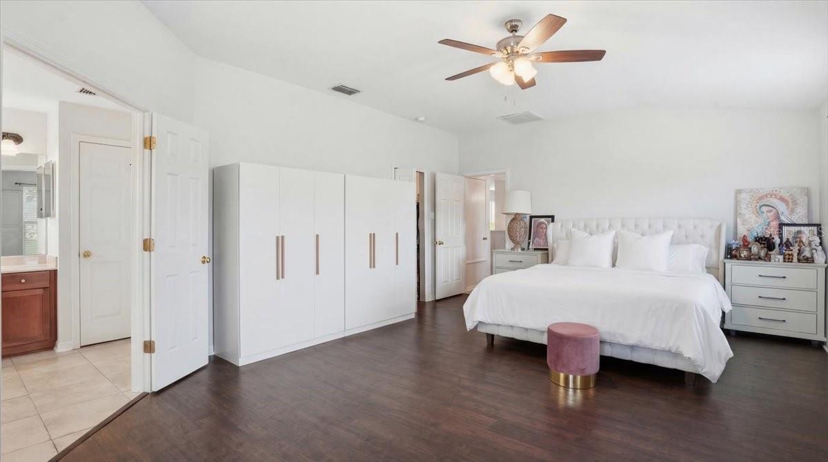 7860 ATWOOD DR, WESLEY CHAPEL, FL, 33545