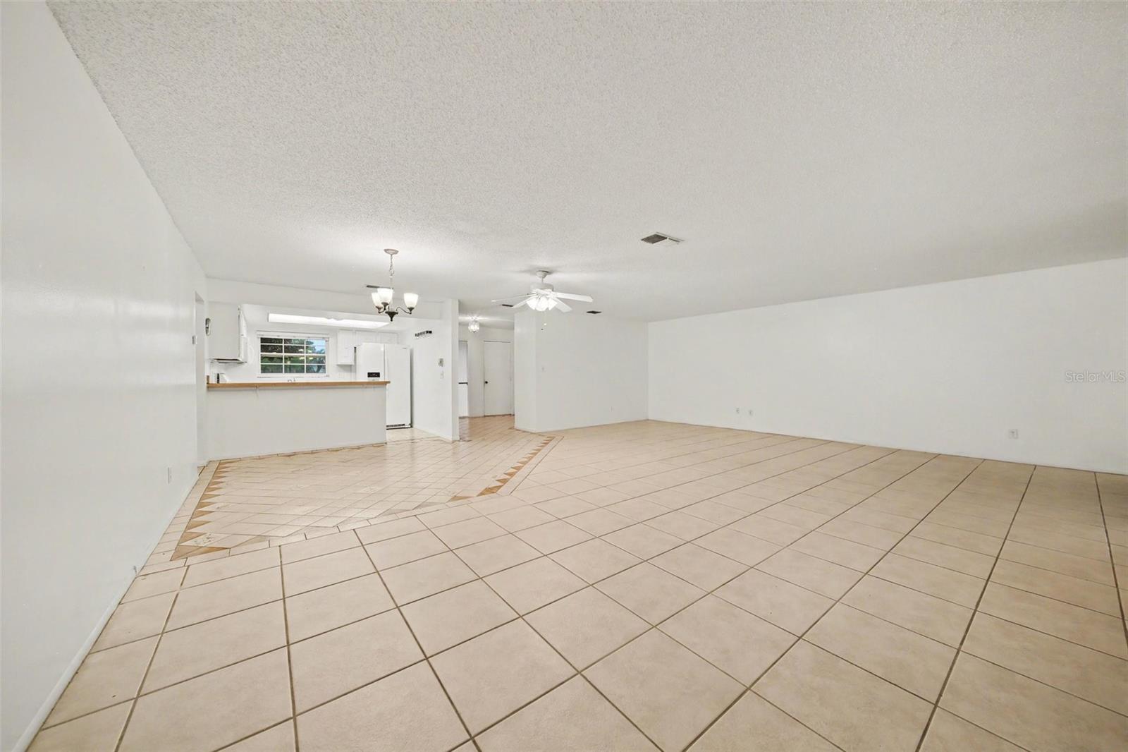 5033 LOYOLA LN, ORLANDO, FL, 32821