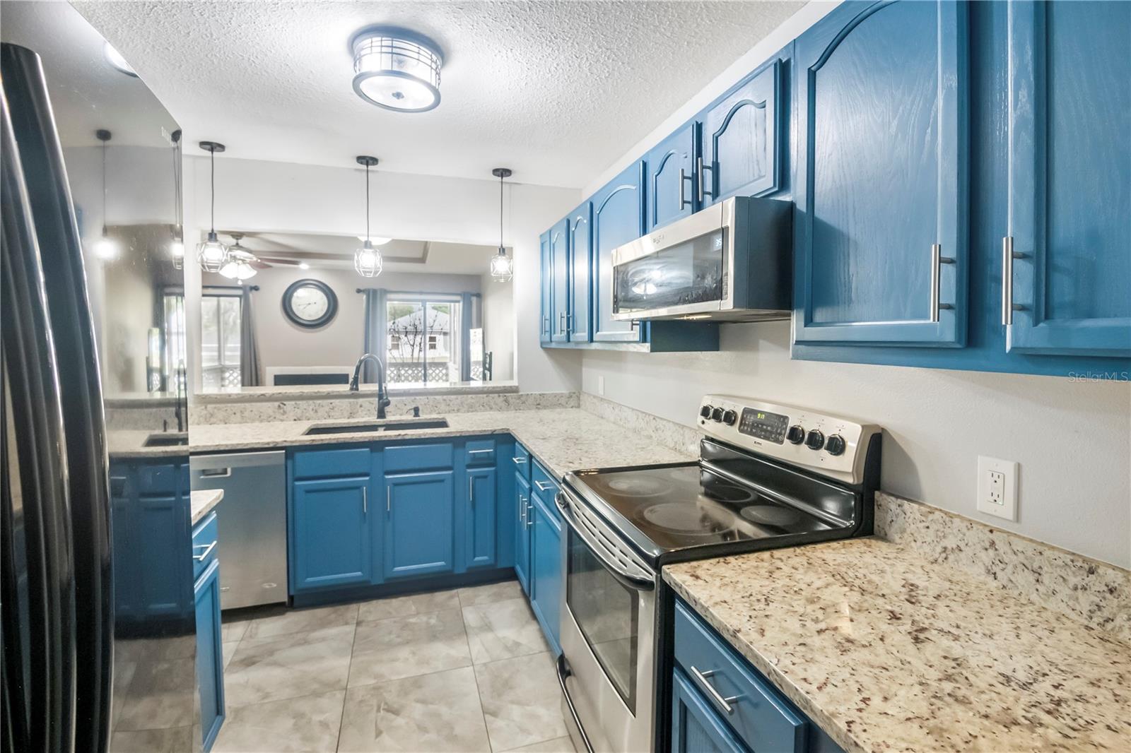 321 ORANGE BLOSSOM DR, WINTER HAVEN, FL, 33880