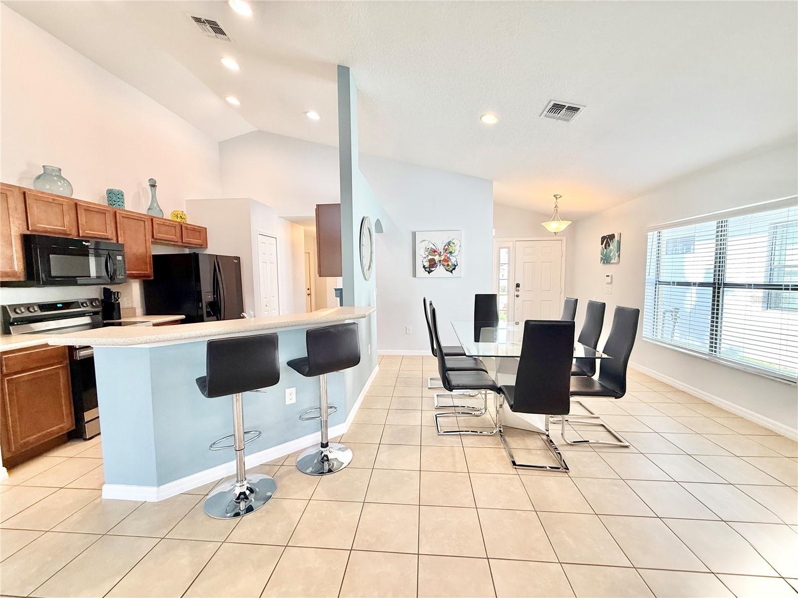2136 VICTORIA DR, DAVENPORT, FL, 33837