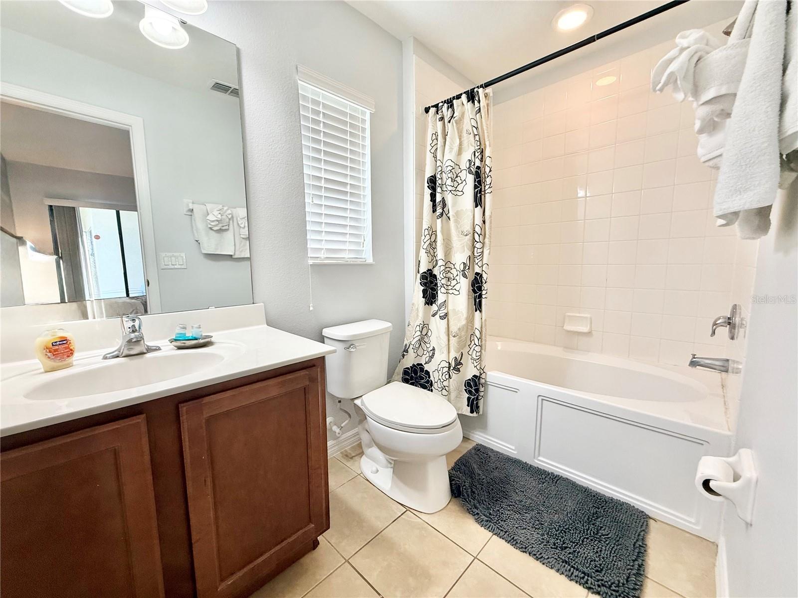 2136 VICTORIA DR, DAVENPORT, FL, 33837