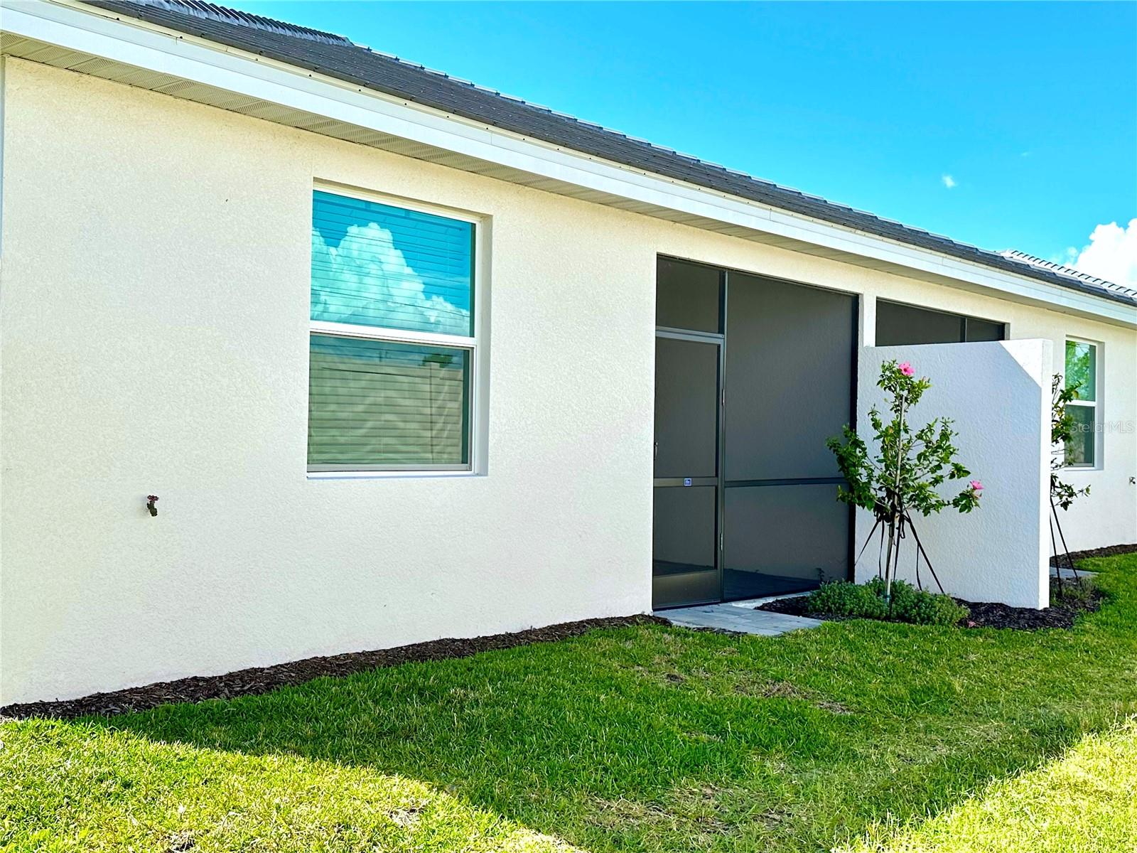8225 SHORE LAKE DR, ENGLEWOOD, FL, 34224