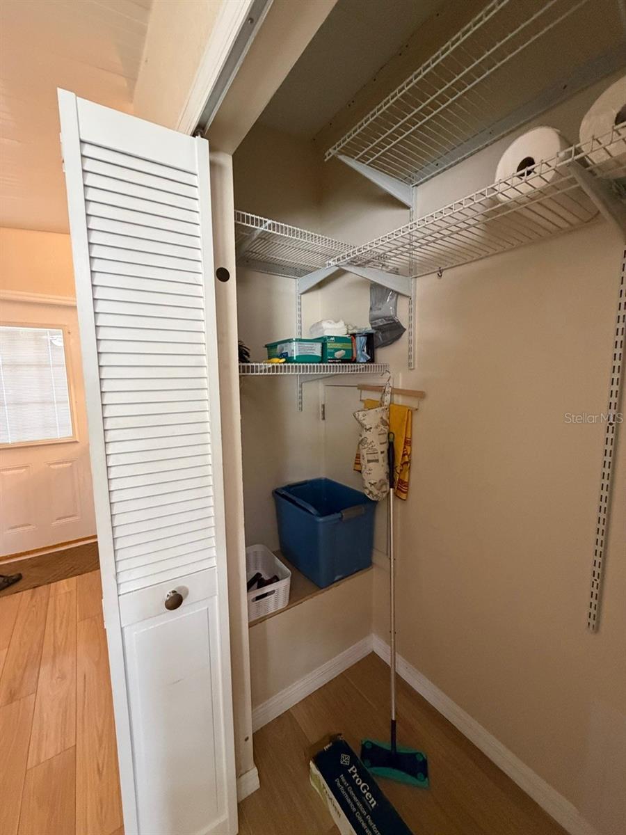 6633 53RD AVE E #C-20, BRADENTON, FL, 34203