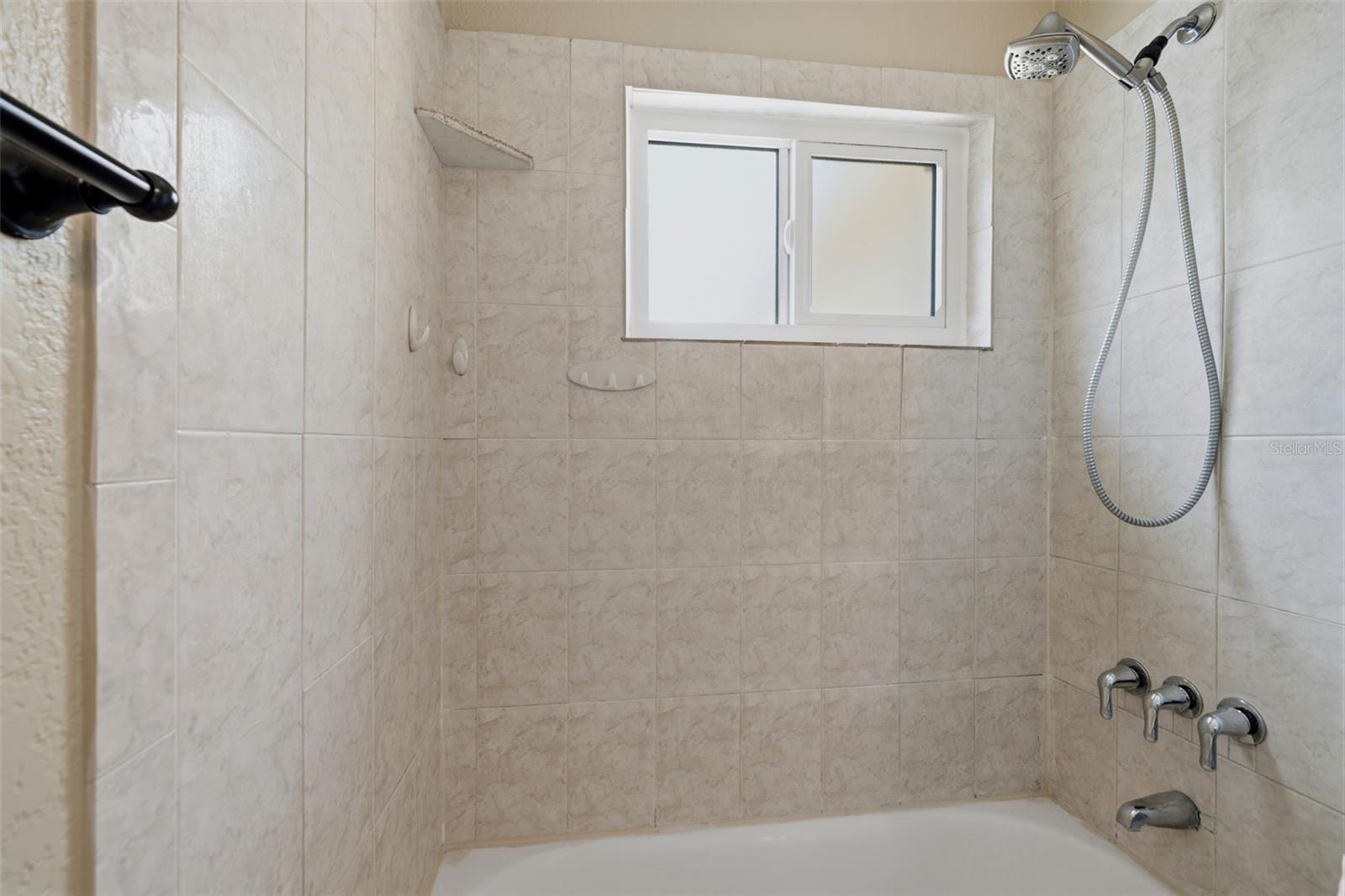 6800 79TH AVE N, PINELLAS PARK, FL, 33781