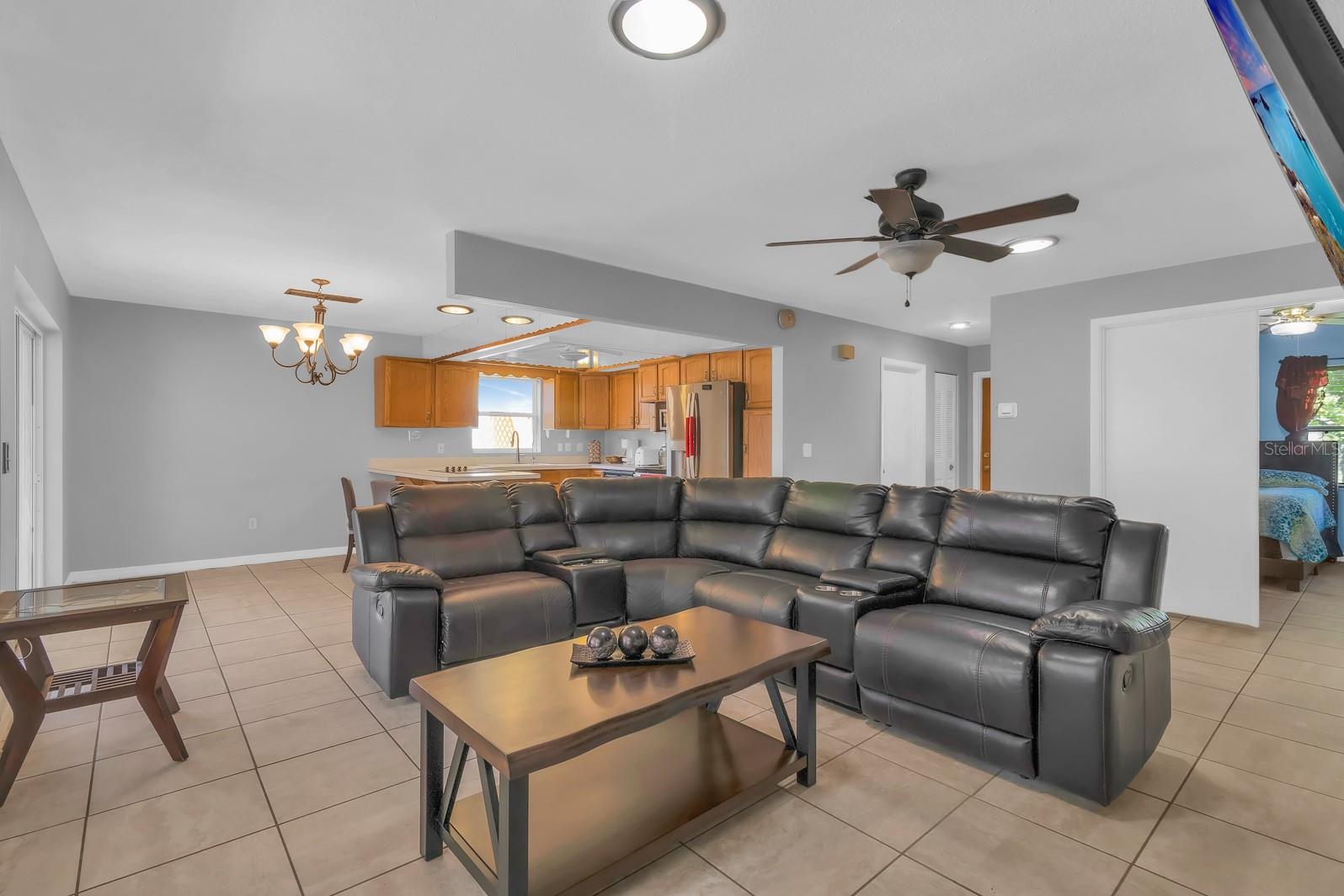 11253 CARRIAGE CT, ORLANDO, FL, 32837