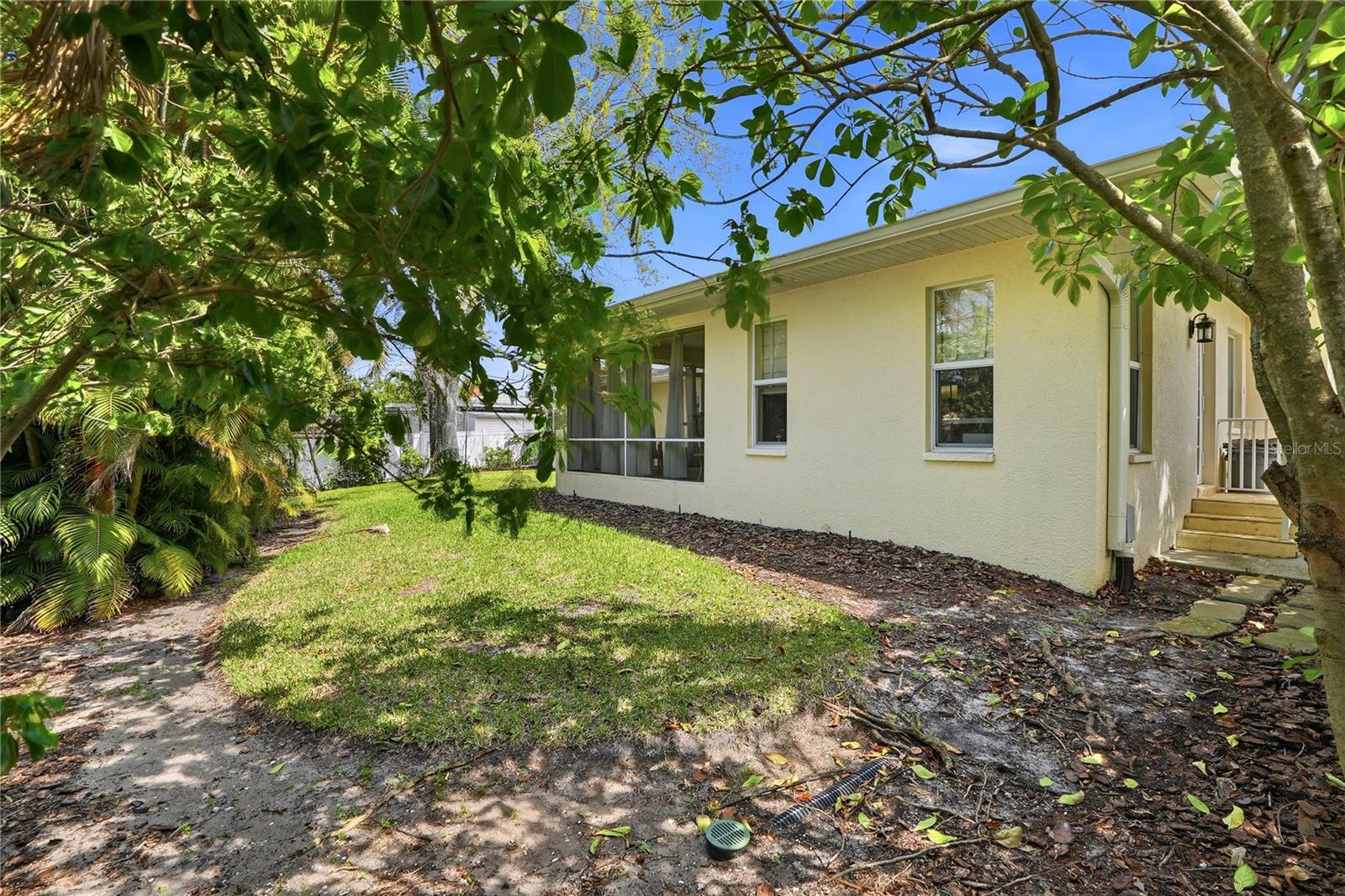 1348 HIGH BLUFF DR, LARGO, FL, 33770