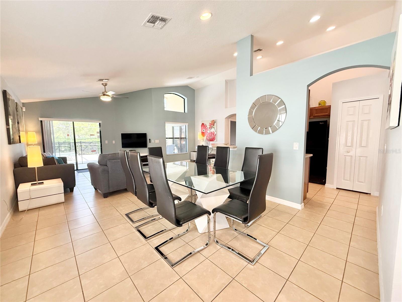 2136 VICTORIA DR, DAVENPORT, FL, 33837