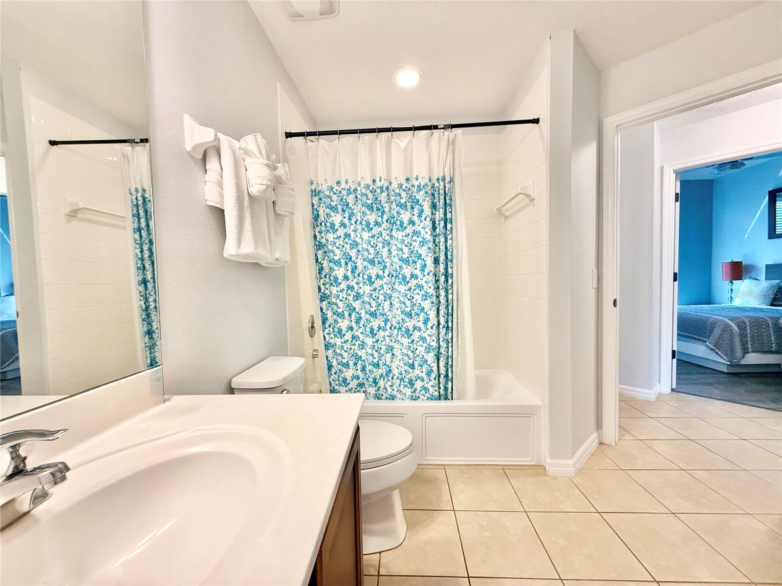 2136 VICTORIA DR, DAVENPORT, FL, 33837