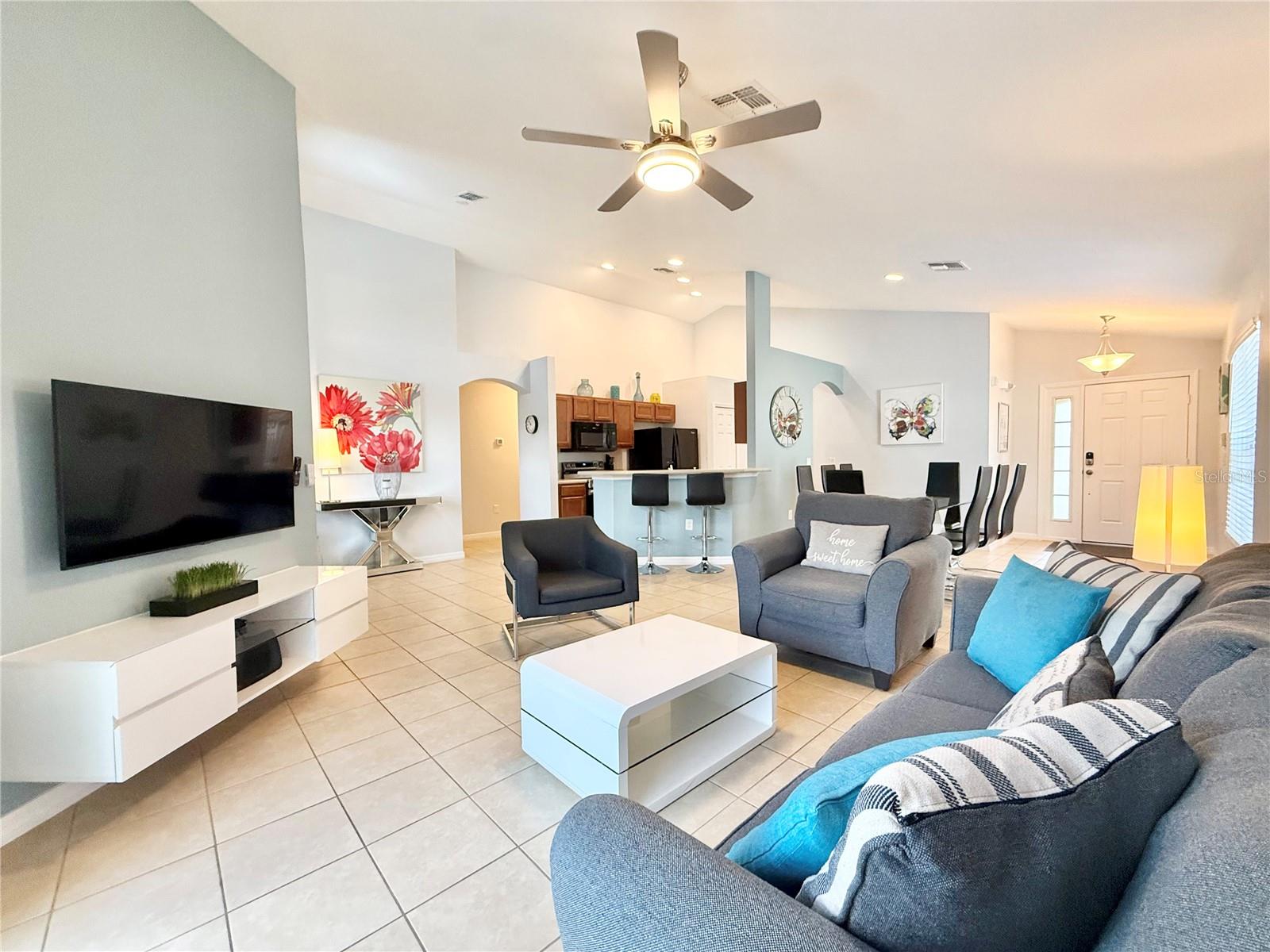 2136 VICTORIA DR, DAVENPORT, FL, 33837