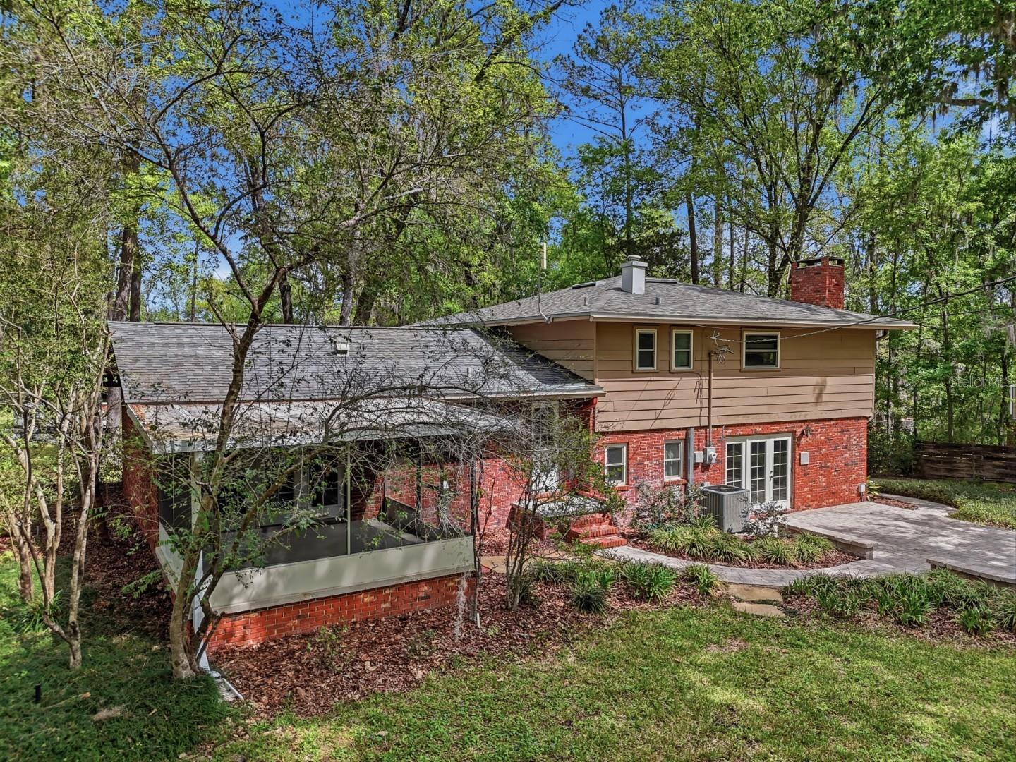 9235 NW 11TH PL, GAINESVILLE, FL, 32606