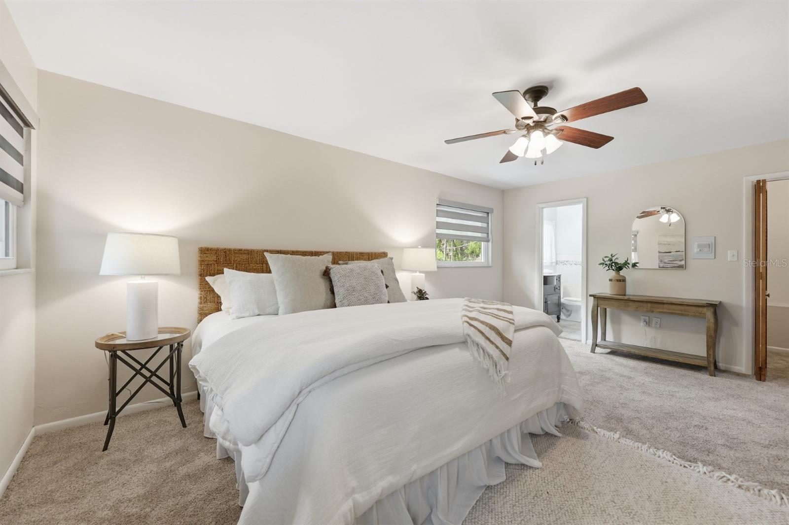 9235 NW 11TH PL, GAINESVILLE, FL, 32606