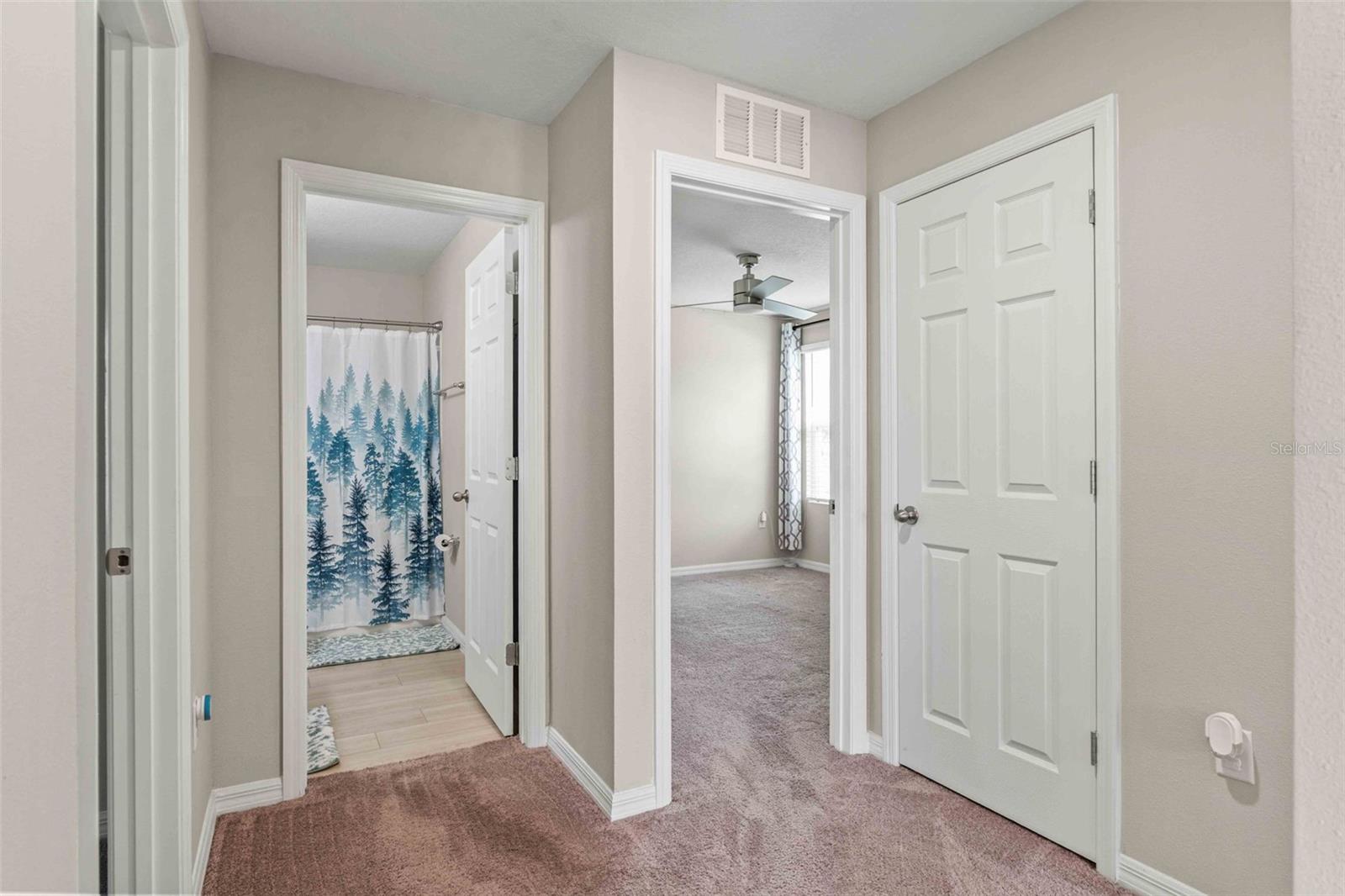 7512 WALLFLOWER TRL, WESLEY CHAPEL, FL, 33545