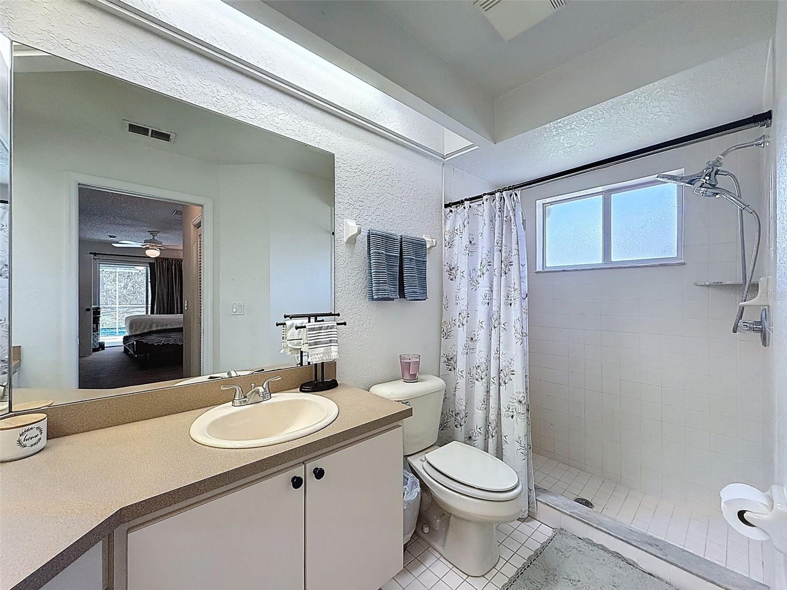 7221 NIGHTWALKER RD, WEEKI WACHEE, FL, 34613