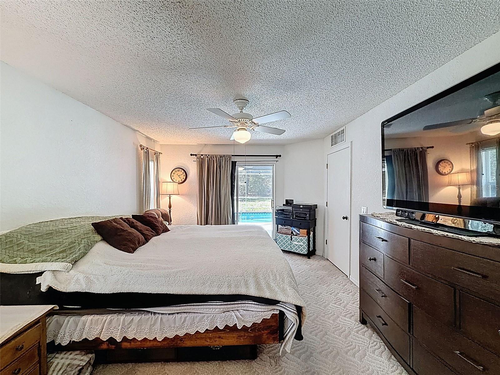 7221 NIGHTWALKER RD, WEEKI WACHEE, FL, 34613