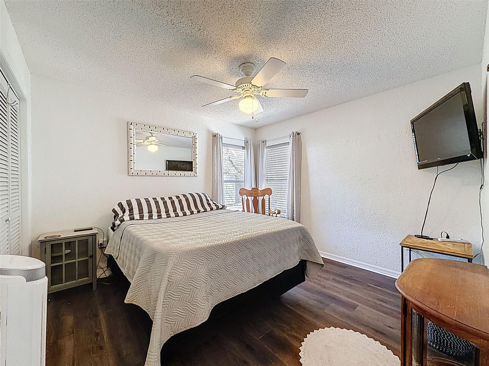 7221 NIGHTWALKER RD, WEEKI WACHEE, FL, 34613