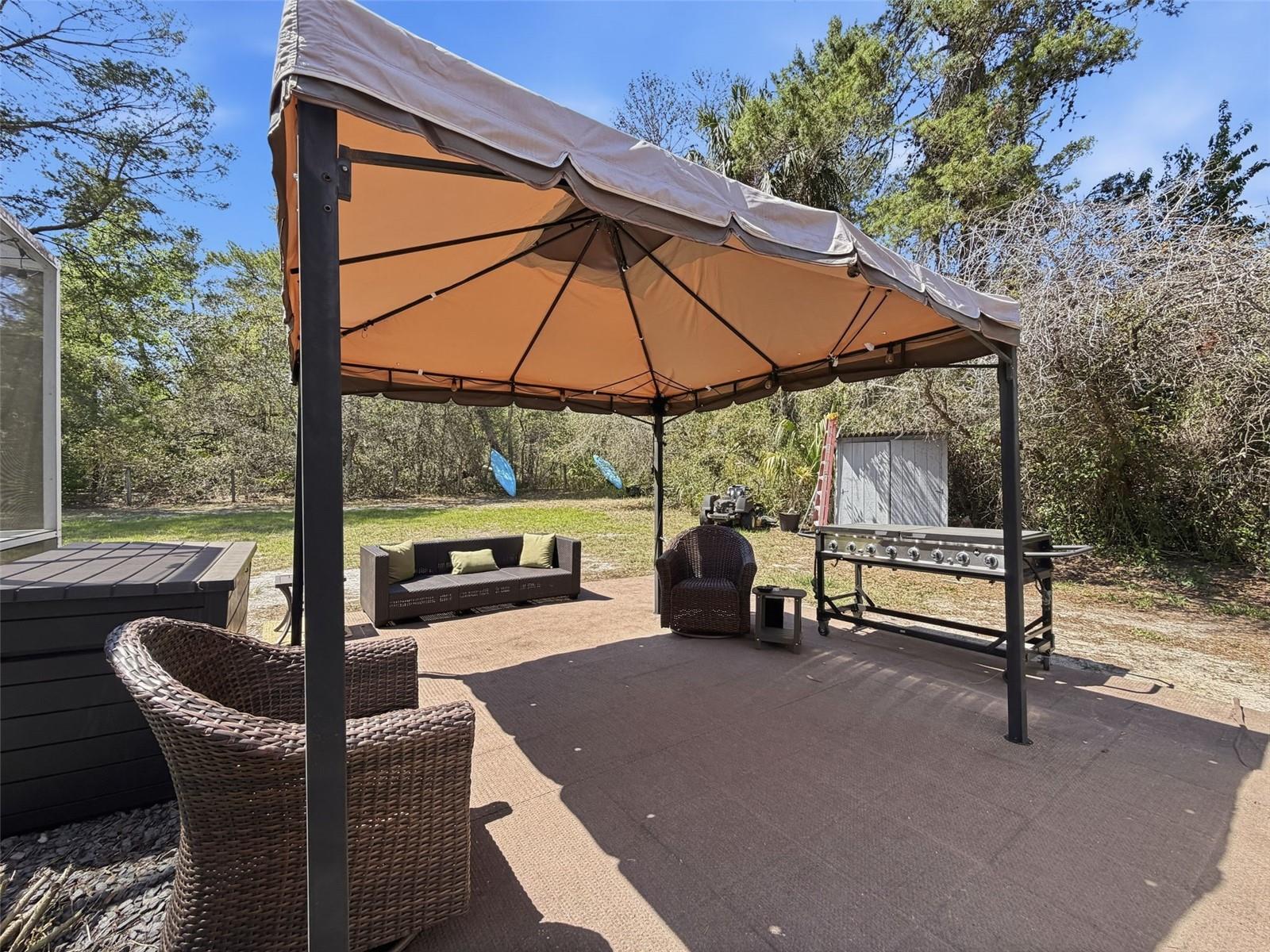 7221 NIGHTWALKER RD, WEEKI WACHEE, FL, 34613