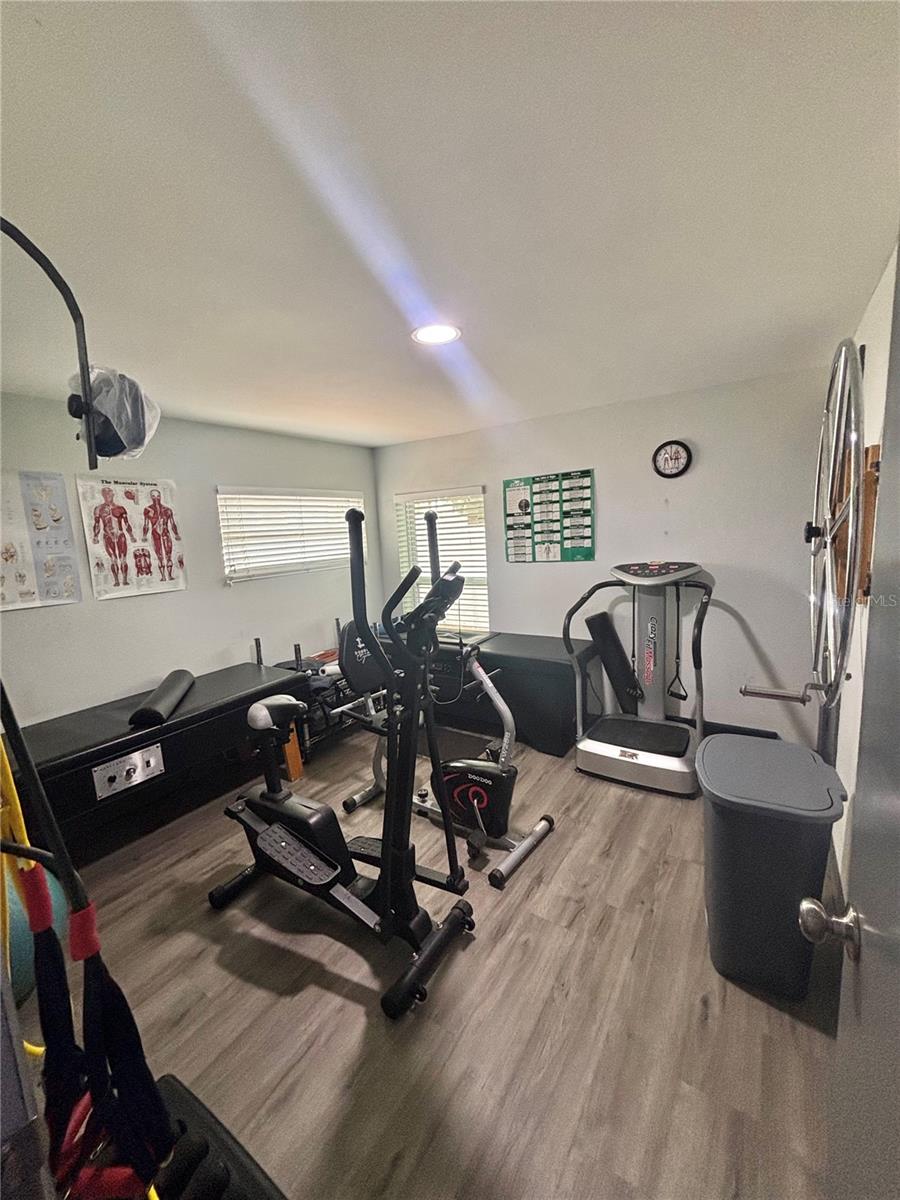 3713 W MCKAY AVE, TAMPA, FL, 33609