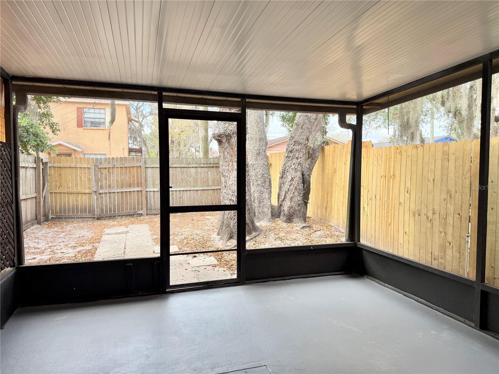 5156 TENNIS COURT CIRCLE, TAMPA, FL, 33617