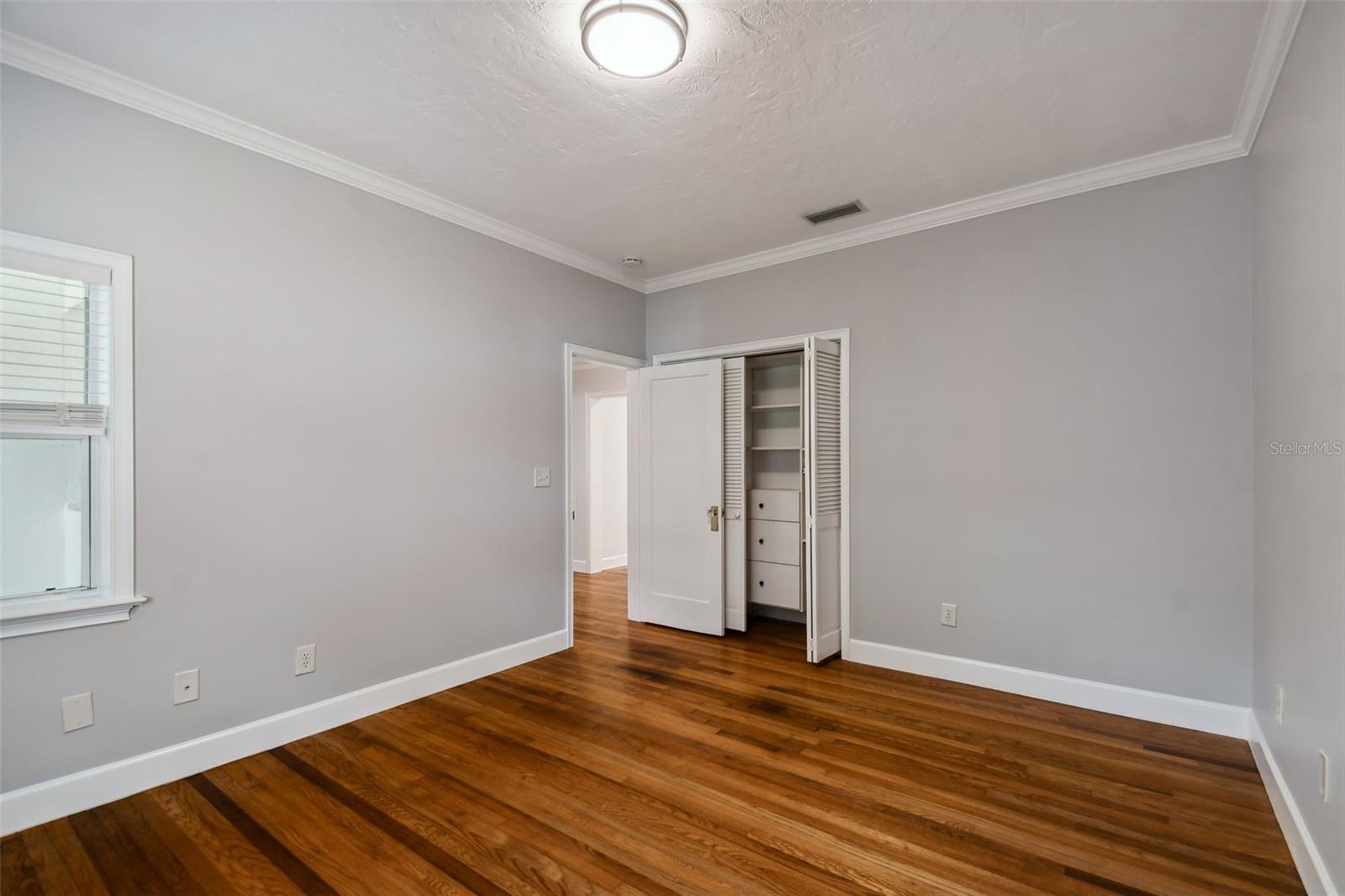 2918 W COACHMAN AVE, TAMPA, FL, 33611