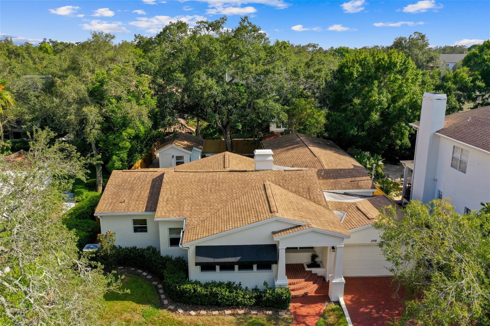 2918 W COACHMAN AVE, TAMPA, FL, 33611