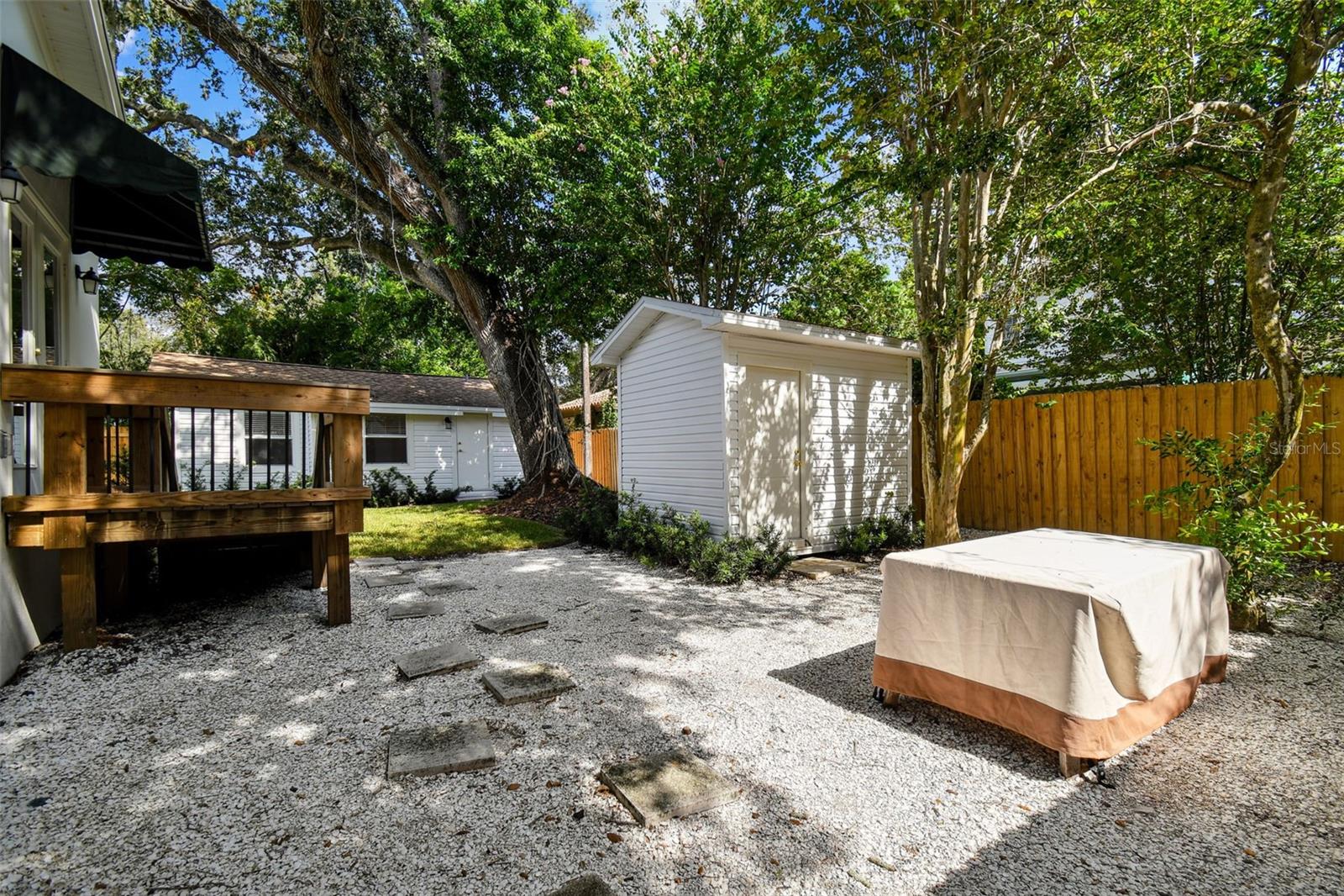 2918 W COACHMAN AVE, TAMPA, FL, 33611