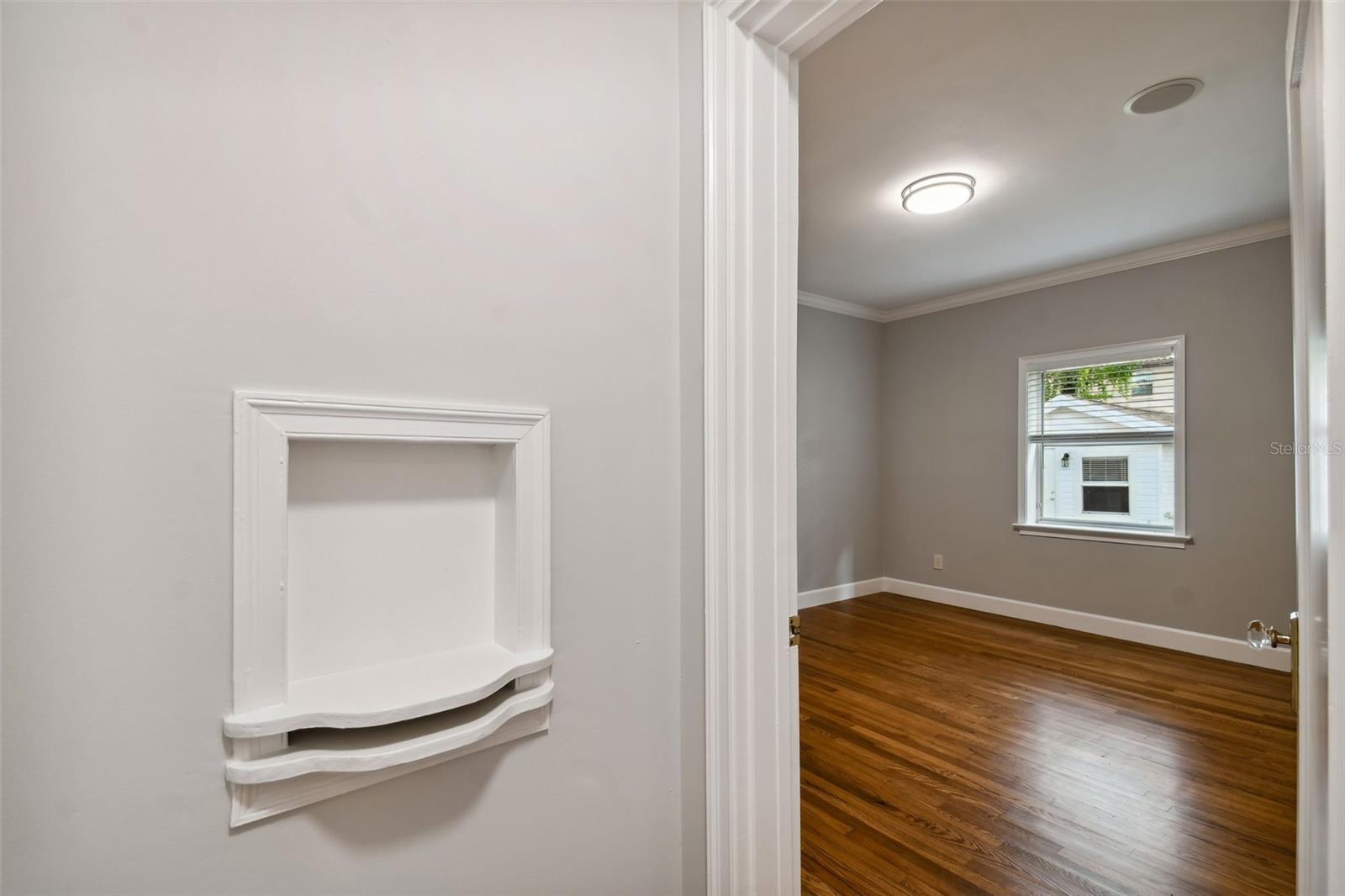 2918 W COACHMAN AVE, TAMPA, FL, 33611