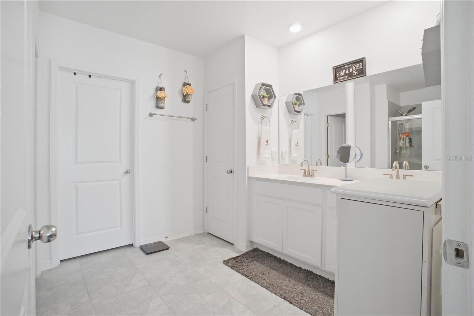 389 SINGING SANDS CIR, LAKE WALES, FL, 33859
