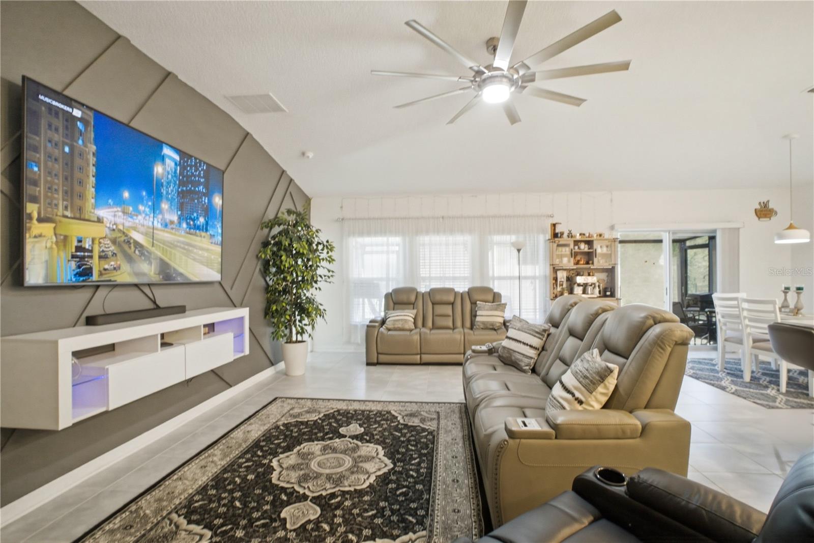 389 SINGING SANDS CIR, LAKE WALES, FL, 33859