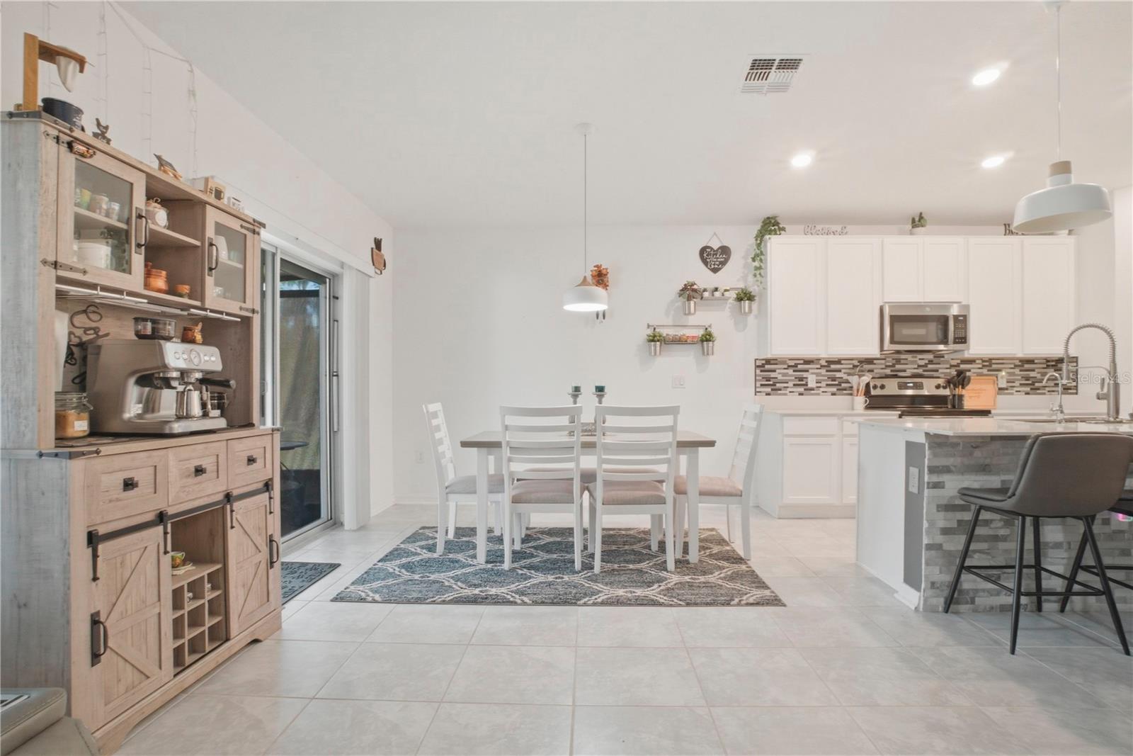 389 SINGING SANDS CIR, LAKE WALES, FL, 33859