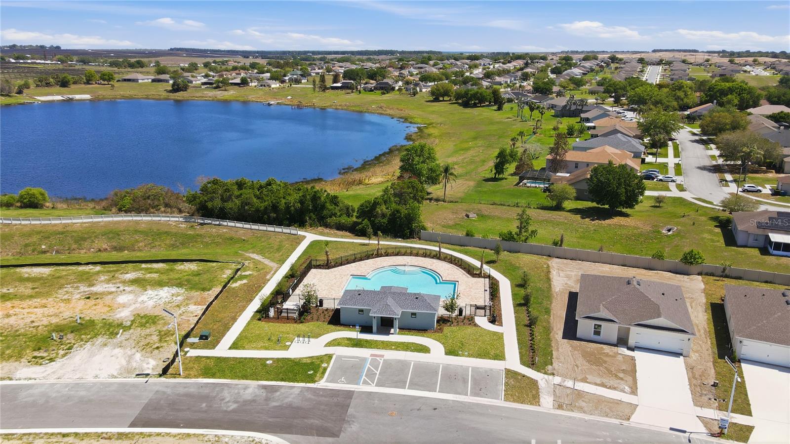 389 SINGING SANDS CIR, LAKE WALES, FL, 33859