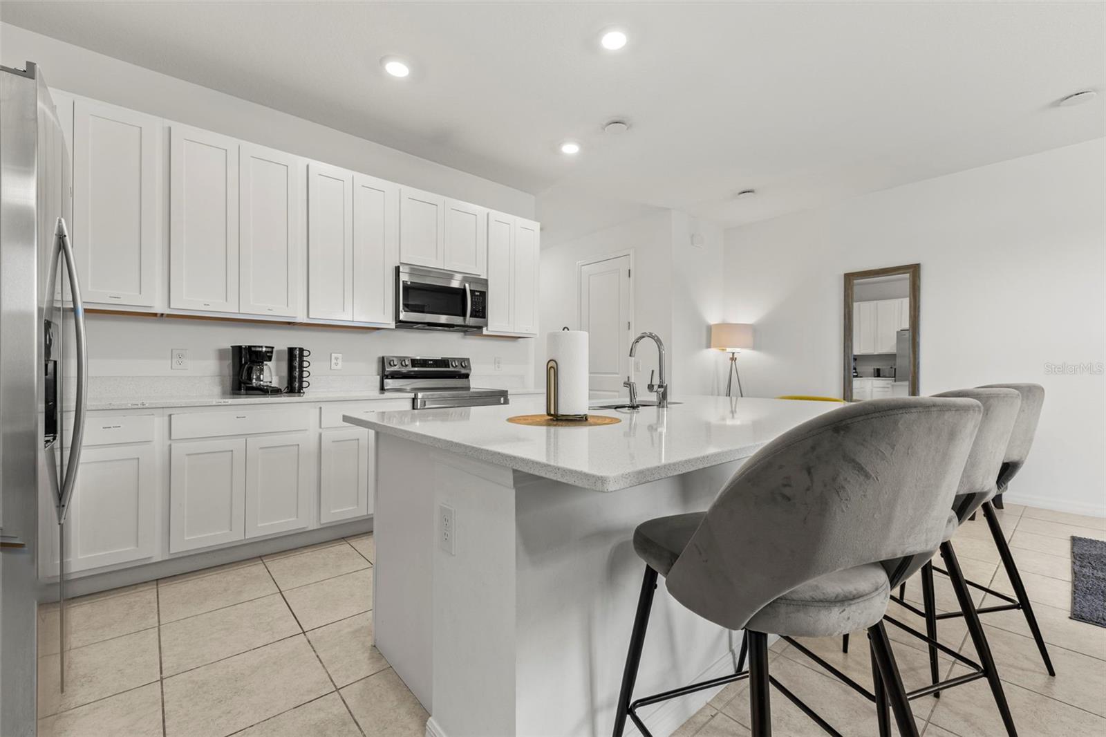 835 LONGBOAT DR, DAVENPORT, FL, 33896