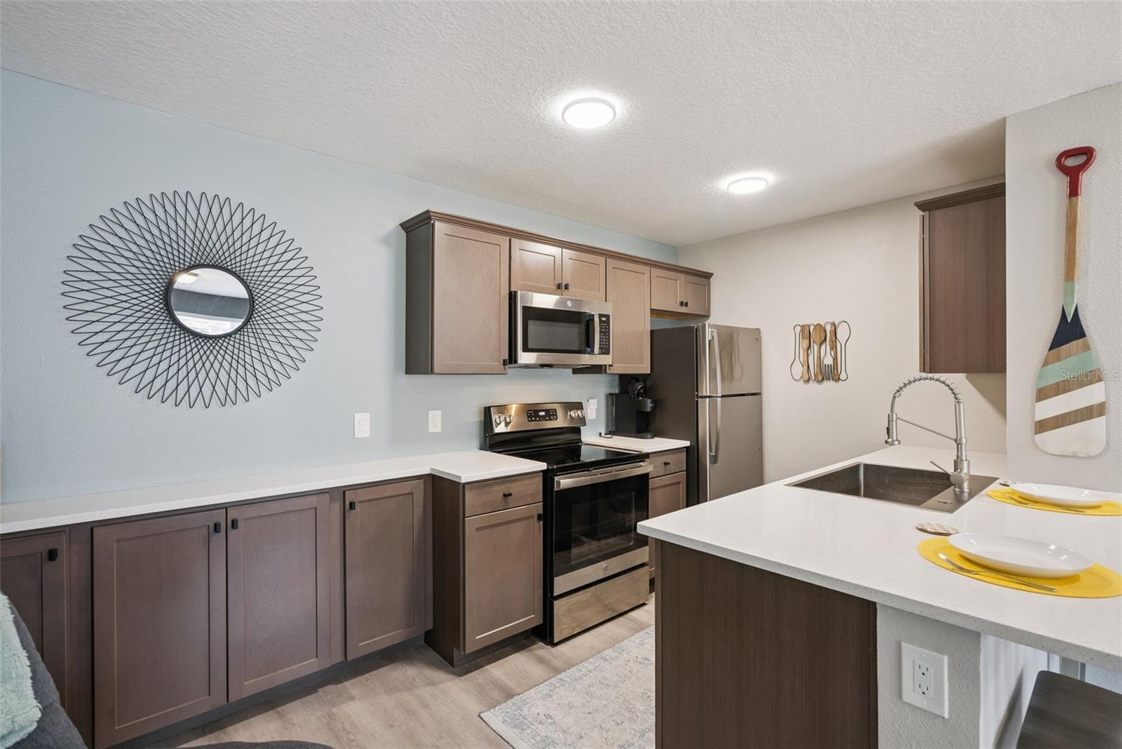 2592 GRASSY POINT DR #112, LAKE MARY, FL, 32746