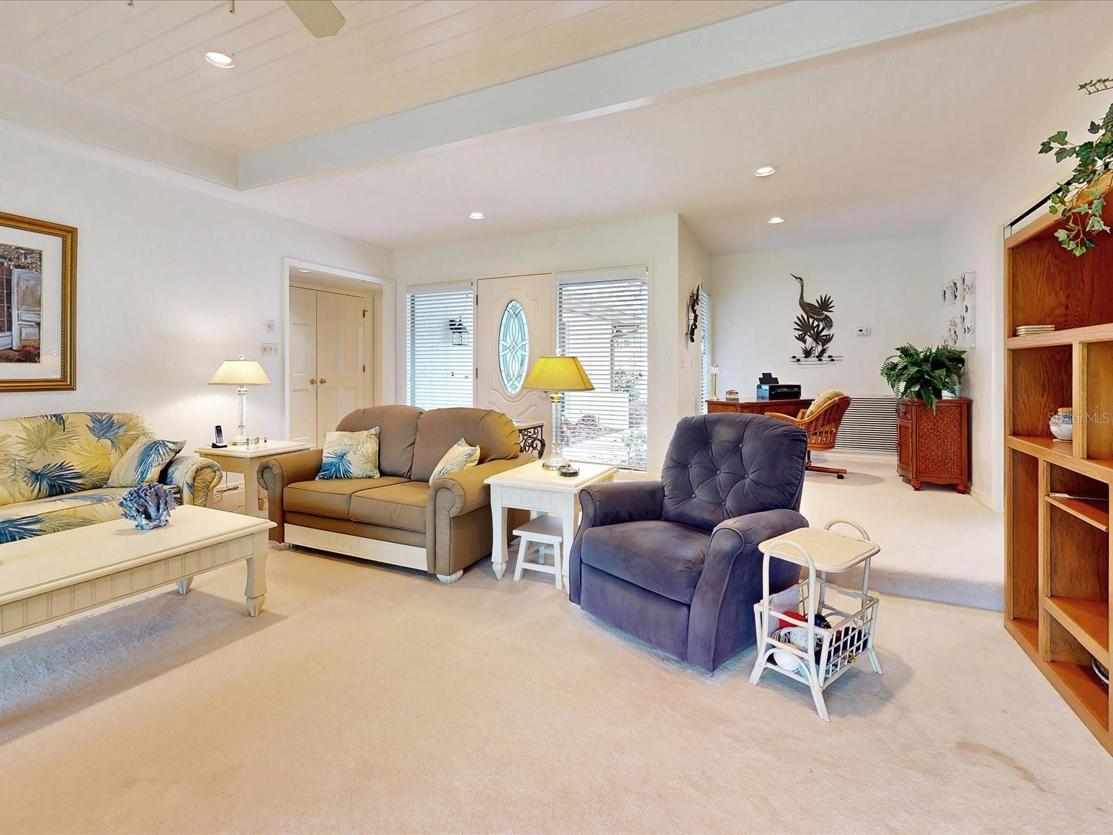 1 ABBEY CT, HAINES CITY, FL, 33844